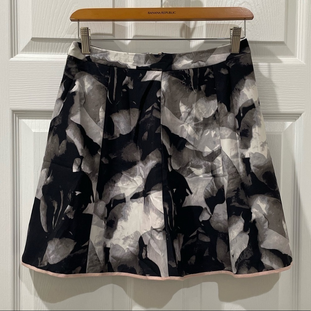 Mossimo marble print skirt SZ 4​​​​​​​​​​​